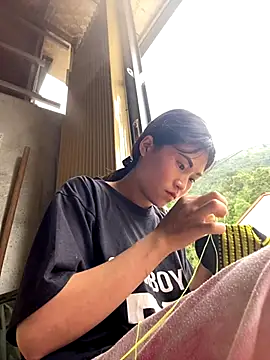 Mylinh- online show from 8, 10, 2025