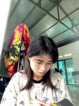 Mylinh- online show from 10, 10, 2025