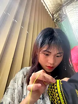 Mylinh- online show from 15, 10, 2025