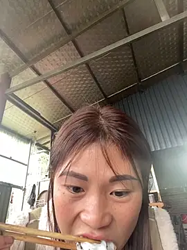 Mylinh- online show from 2, 11, 2025