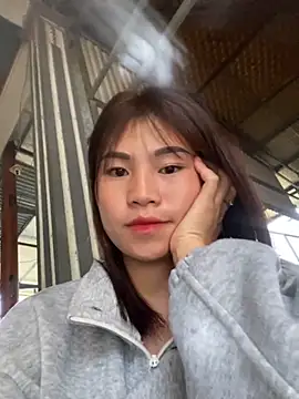 Mylinh- online show from 6, 11, 2025