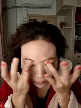 nini10052025 online show from 18, 11, 2025