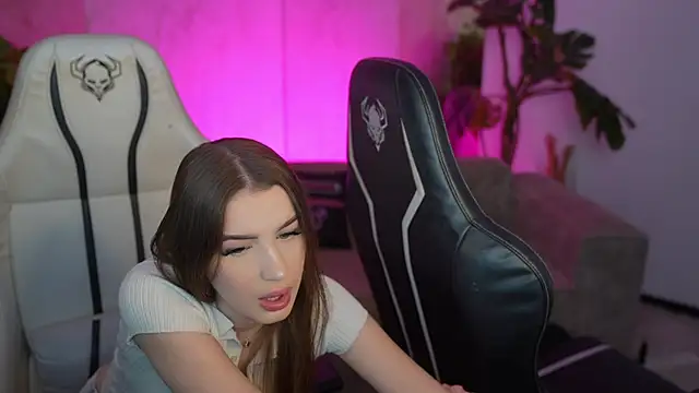 Snapshot of Jane_Love054 chatting on 2, 12, 2025 Jane Love054 online show from 2, 12, 2025