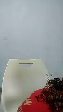 GlobeTrottieHottie1 online show from 25, 10, 2025