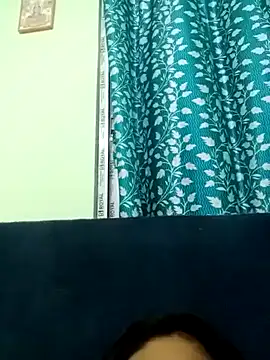 Snapshot of lovely_simran chatting on 4, 11, 2025 lovely simran online show from 4, 11, 2025