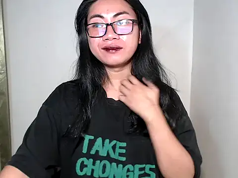 Tsirish blairxx online show from 8, 11, 2025