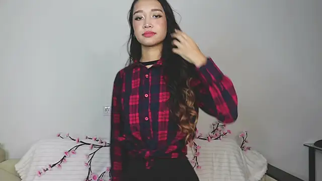 SelinaLukas online show from 18, 10, 2025