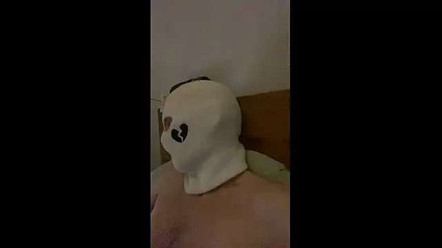 Snapshot of MolleDolle chatting on 11, 10, 2025 MolleDolle online show from 11, 10, 2025