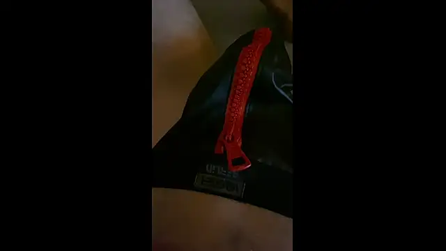 Snapshot of MolleDolle chatting on 18, 10, 2025 MolleDolle online show from 18, 10, 2025