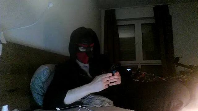 Snapshot of MolleDolle chatting on 17, 11, 2025 MolleDolle online show from 17, 11, 2025