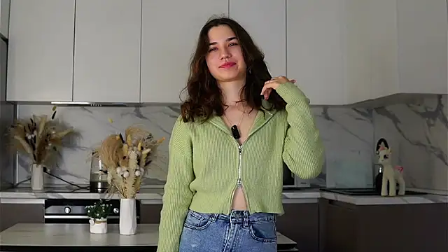 AmmieGerber online show from 11, 10, 2025