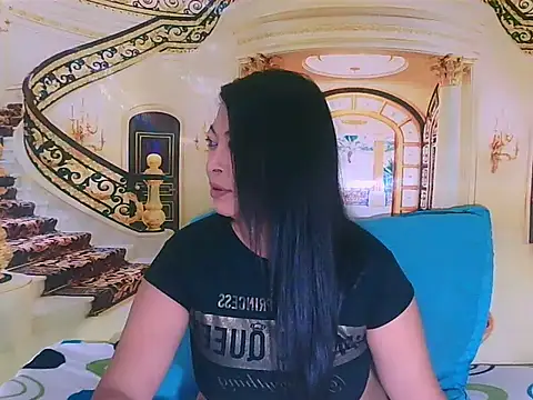 Snapshot of IndianBarkath chatting on 17, 12, 2025 IndianBarkath online show from 17, 12, 2025