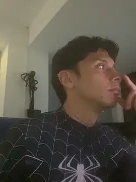 Snapshot of ErosDominant chatting on 12, 10, 2025 ErosDominant online show from 12, 10, 2025