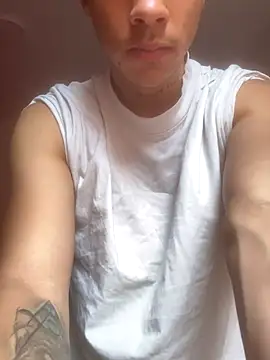 Snapshot of ErosDominant chatting on 12, 10, 2025 ErosDominant online show from 12, 10, 2025