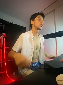 Snapshot of ErosDominant chatting on 27, 10, 2025 ErosDominant online show from 27, 10, 2025