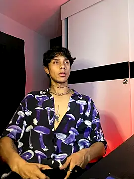 Snapshot of ErosDominant chatting on 15, 11, 2025 ErosDominant online show from 15, 11, 2025