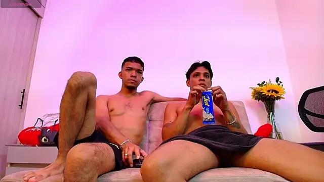 Snapshot of thomas_elg chatting on 16, 10, 2025 thomas elg online show from 16, 10, 2025