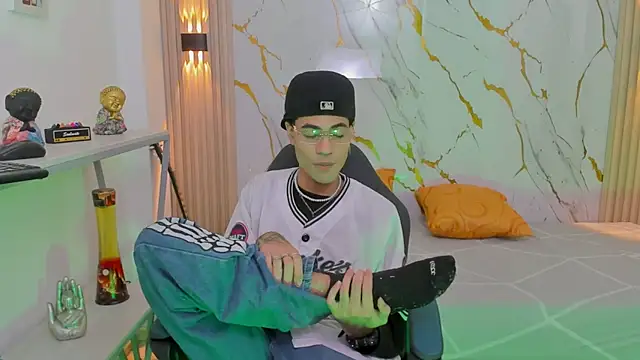 JacobBlackwell  online show from 11, 1, 2026