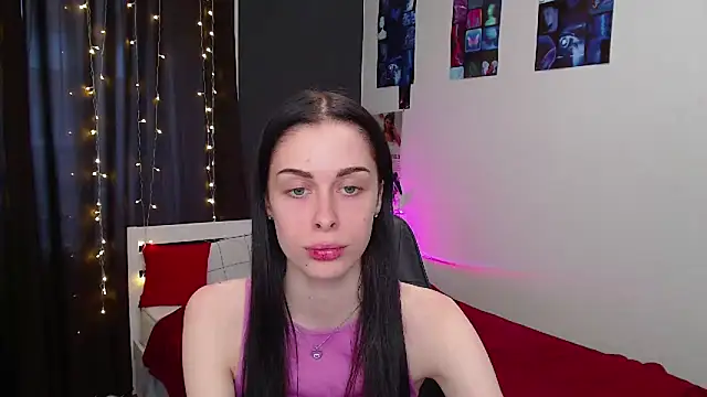 ariel is on vacation online show from 9, 10, 2025