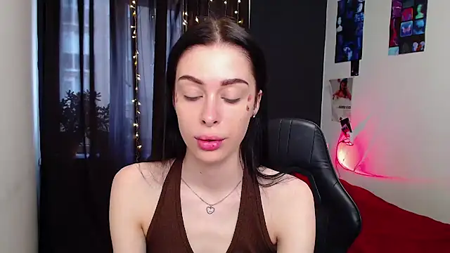 ariel is on vacation online show from 14, 10, 2025