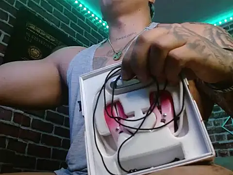 jordan bigcock  online show from 10, 10, 2025