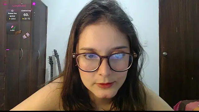 CarlaLorez online show from 11, 3, 2026