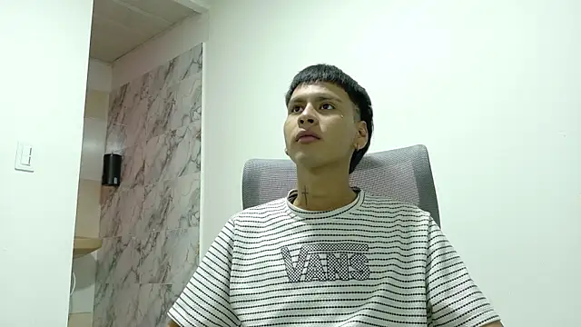 SEBAS LOVER  online show from 20, 10, 2025