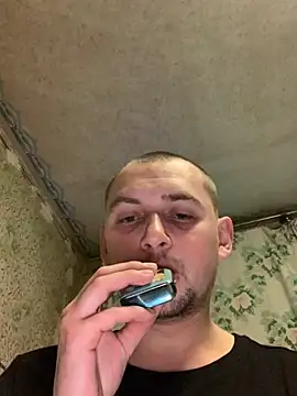 Snapshot of mrvons chatting on 2, 12, 2025 mrvons online show from 2, 12, 2025