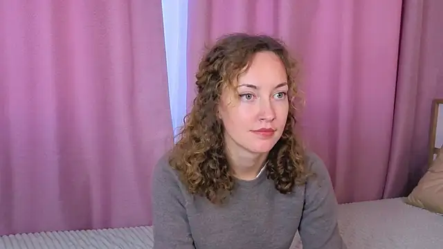 LorraineMann online show from 9, 10, 2025