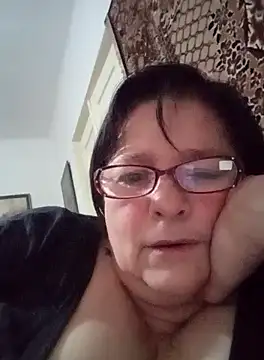 MilaCold5443 online show from 3, 2, 2026