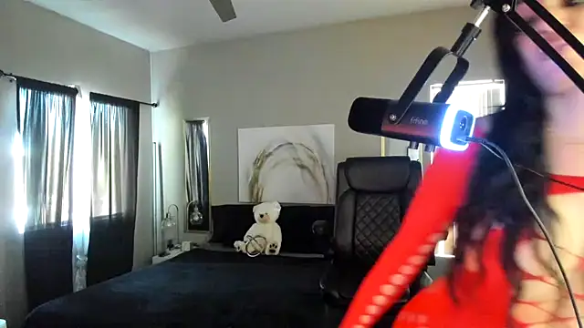 Myonnathegod online show from 9, 11, 2025