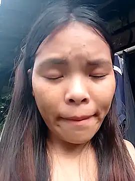 hello-cute online show from 15, 10, 2025