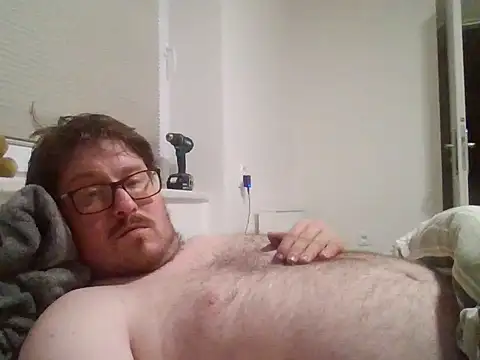 czechguy online show from 17, 10, 2025