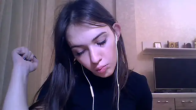 CeyaLier online show from 11, 11, 2025