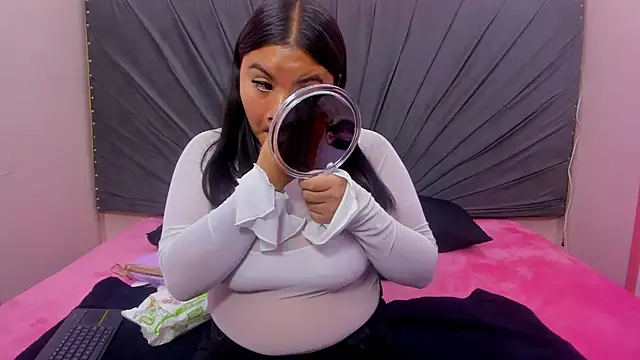 saray-Rousse online show from 17, 10, 2025