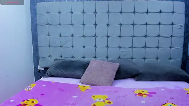 saray-Rousse online show from 26, 11, 2025