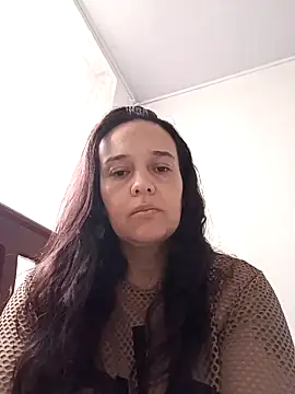 Snapshot of FiorellaDuboi chatting on 17, 10, 2025 FiorellaDuboi online show from 17, 10, 2025