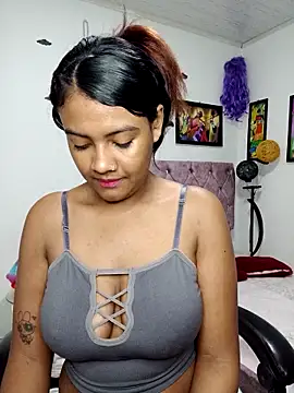 vannesitha25 online show from 3, 12, 2025