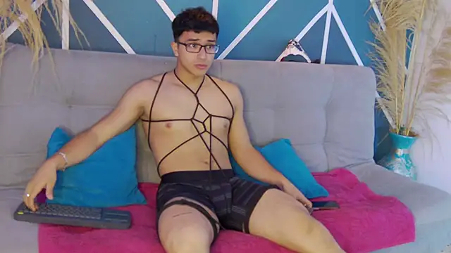 Stefano Calle online show from 31, 10, 2025