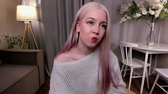 TinaStevenson online show from 22, 10, 2025