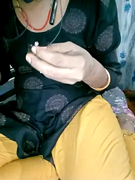 Sexy Riya Bhabhi online show from 25, 10, 2025