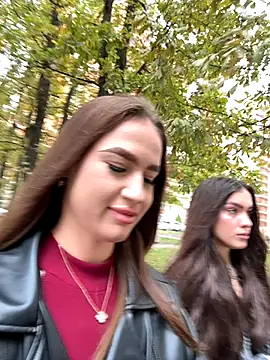 MayaGlow online show from 19, 10, 2025