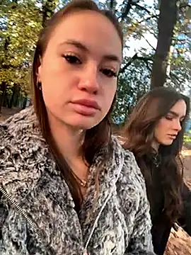 MayaGlow online show from 20, 10, 2025