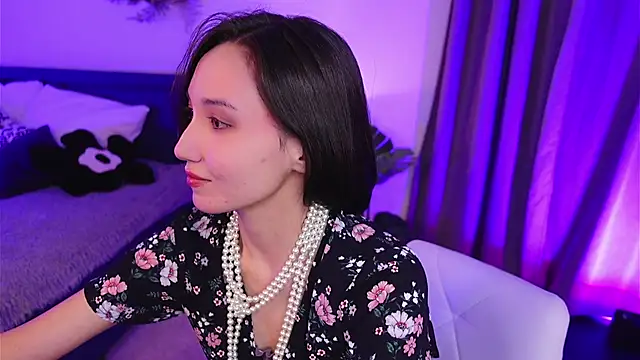 Snapshot of GentleMusee chatting on 3, 12, 2025 GentleMusee online show from 3, 12, 2025