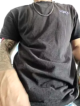 Juicydick420-xxx online show from 25, 3, 2026