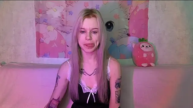 HoneyGold  online show from 2, 12, 2025