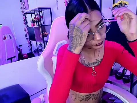 KarlaSlutSkinny   online show from 13, 2, 2026