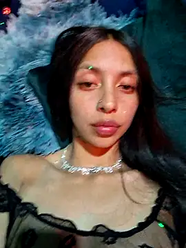 Aliciaquinnlove online show from 8, 10, 2025