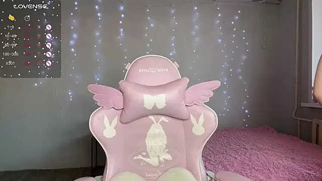 myprettylola online show from 27, 2, 2026