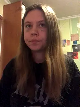 Snapshot of LunaVirelle chatting on 16, 10, 2025 LunaVirelle online show from 16, 10, 2025